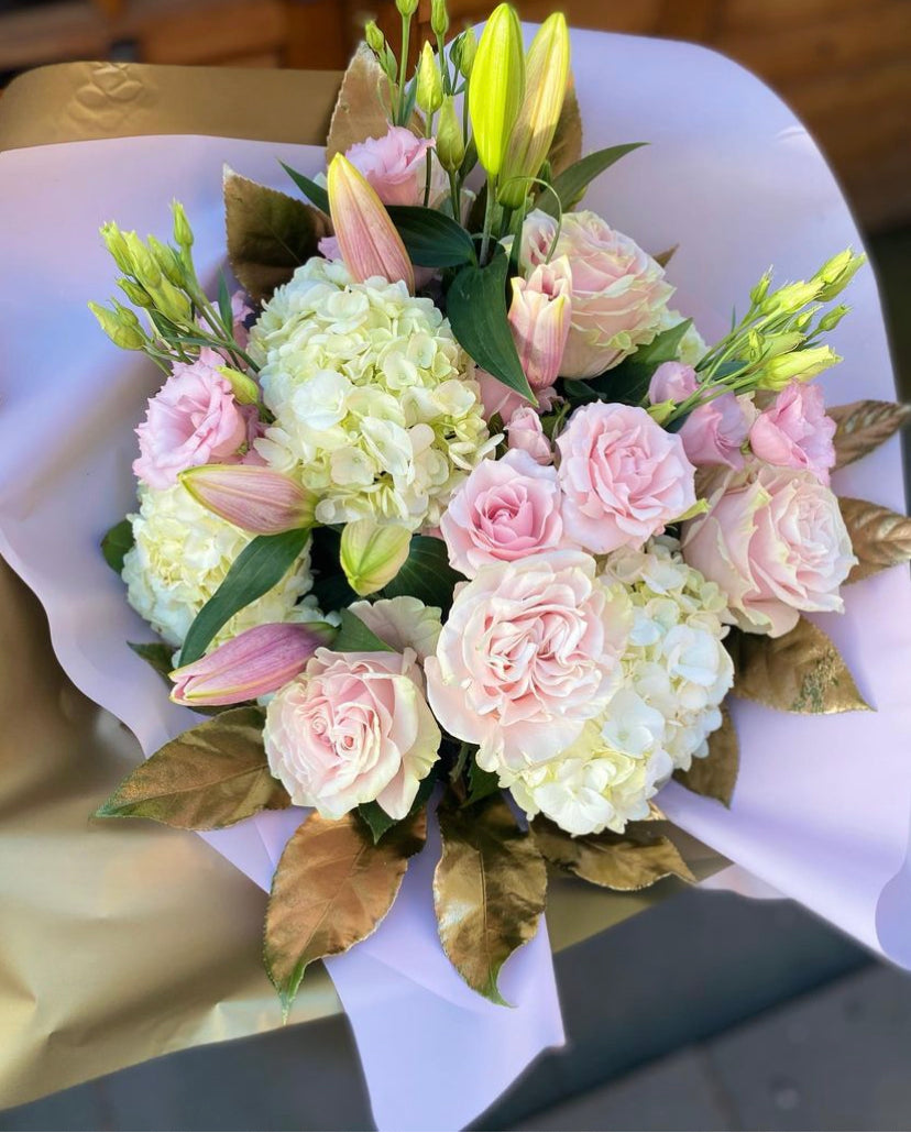 Flower Days Mixed Bouquet – Flower Days Florists