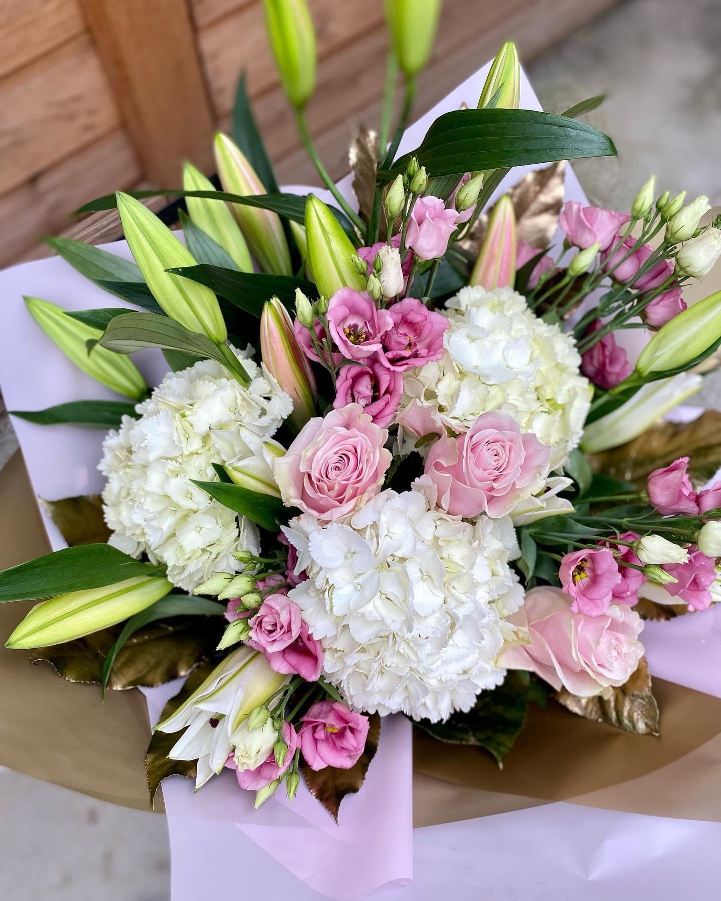 Flower Days Mixed Bouquet – Flower Days Florists